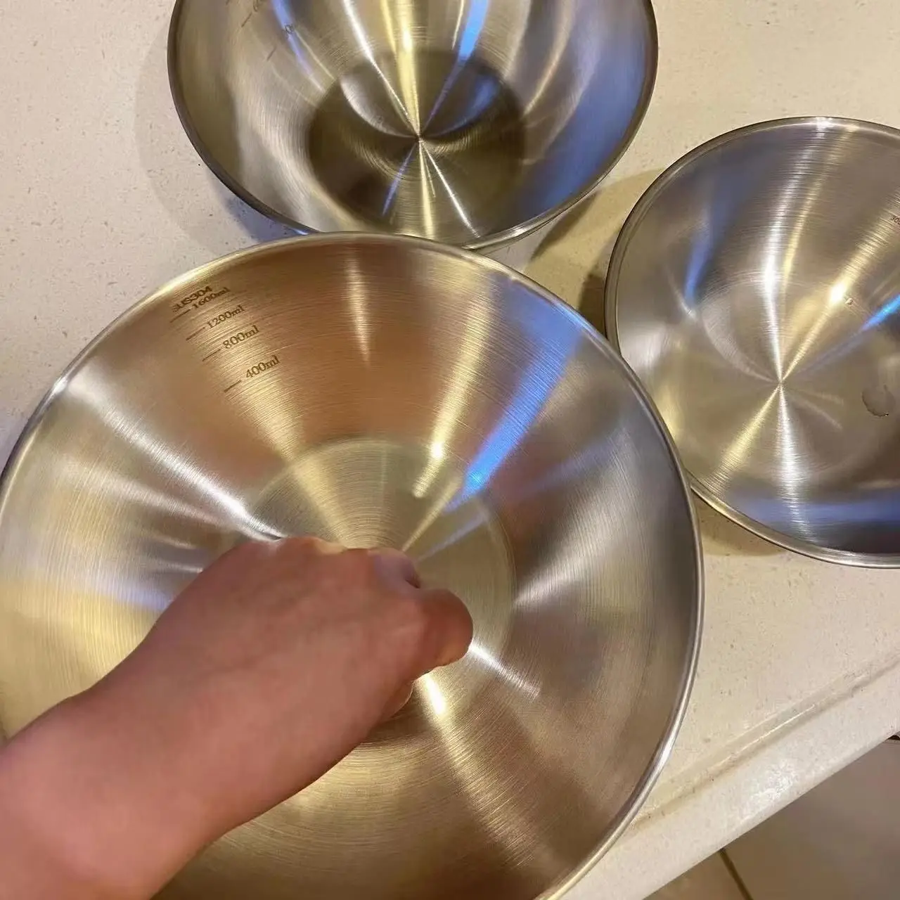 2026年製、ステンレス製ミキシングボウルセット。目盛り付き - Kitchen Gadgets Organizer のレビューと価格